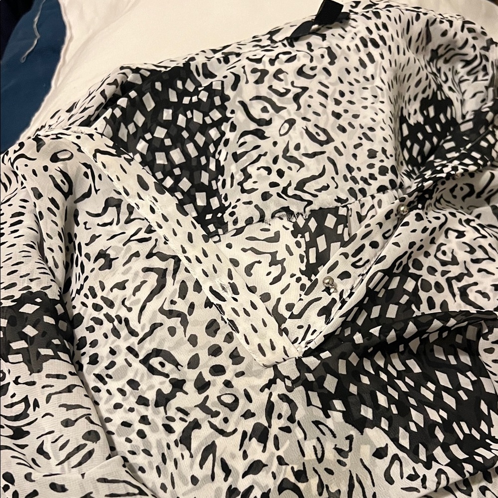 Milano Woman 2X Animal Print Blouse – Lightweight & Flowy